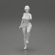 Young girl in helmet mechanic climbing - Only-Games