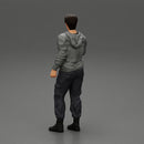 Young man giving hand for handshake - Only-Games