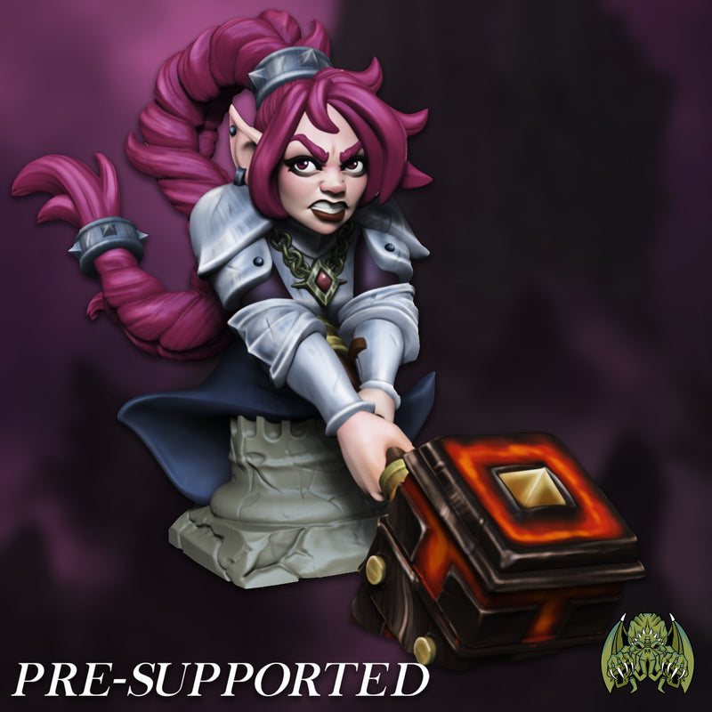 [BUST] Tess Thunderfoot [PRE-SUPPORTED] Female Warrior Paladin Halfling Fighter - Only-Games