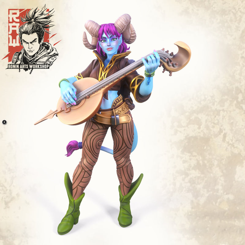 Shainda The Bard - Idle Pose - Only-Games