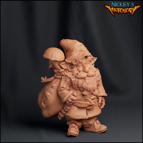Gubcho, Gnome Miniature | For 28-32mm Board Games and Tabletop RPGs