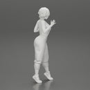 Mechanic girl in overalls repairs and maintains car - Only-Games