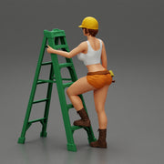 Young girl in helmet mechanic climbing the ladder - Only-Games