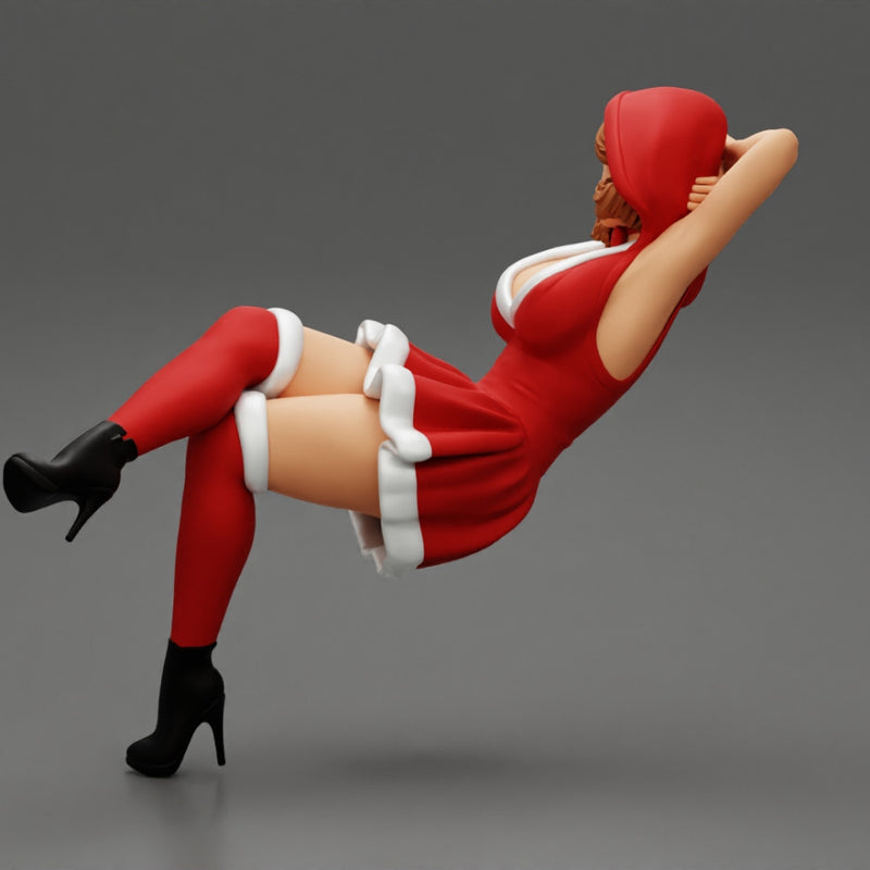 Santa Female sitting in vintage chair in hat - Only-Games
