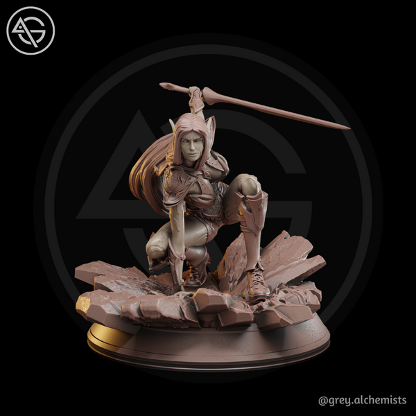 Rina the Drow Demon Hunter, Crouching Pose - Fantasy Resin Miniature in 32mm - DnD