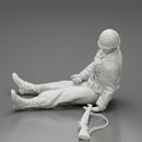 A soldier who fell after a strong battle and is waiting for help + weapons - Only-Games