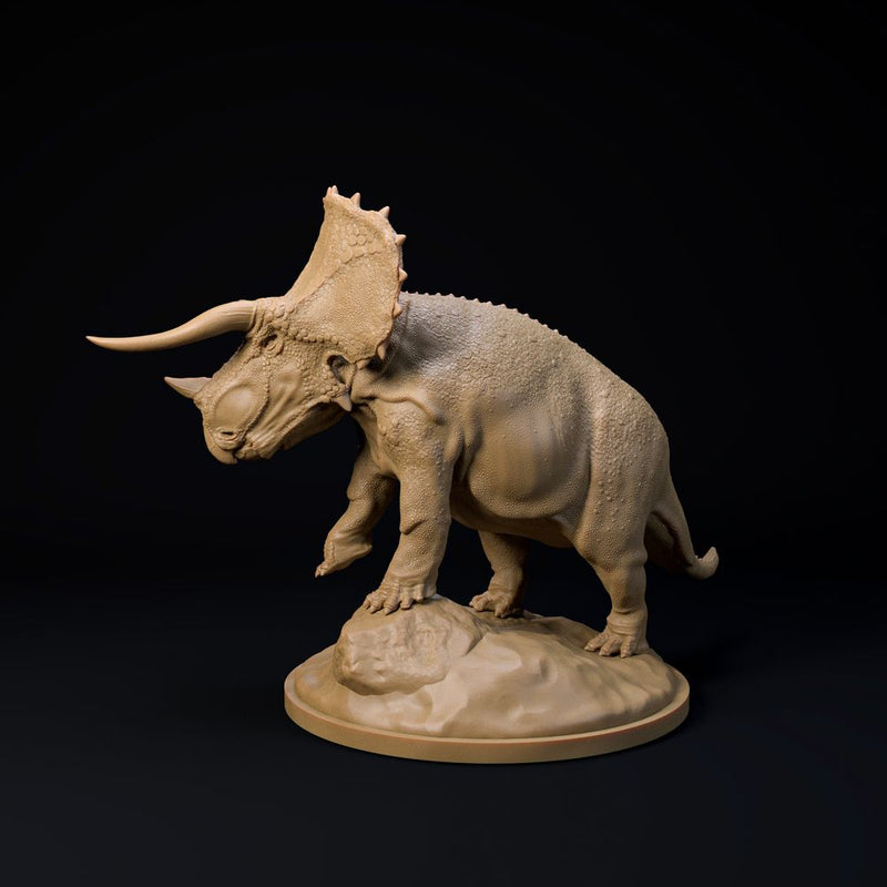 Triceratops old bull 32mm scale - dinosaur companion - Only-Games