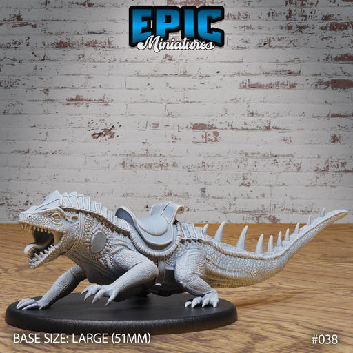 Giant Reptile Mount Attacking - Only-Games