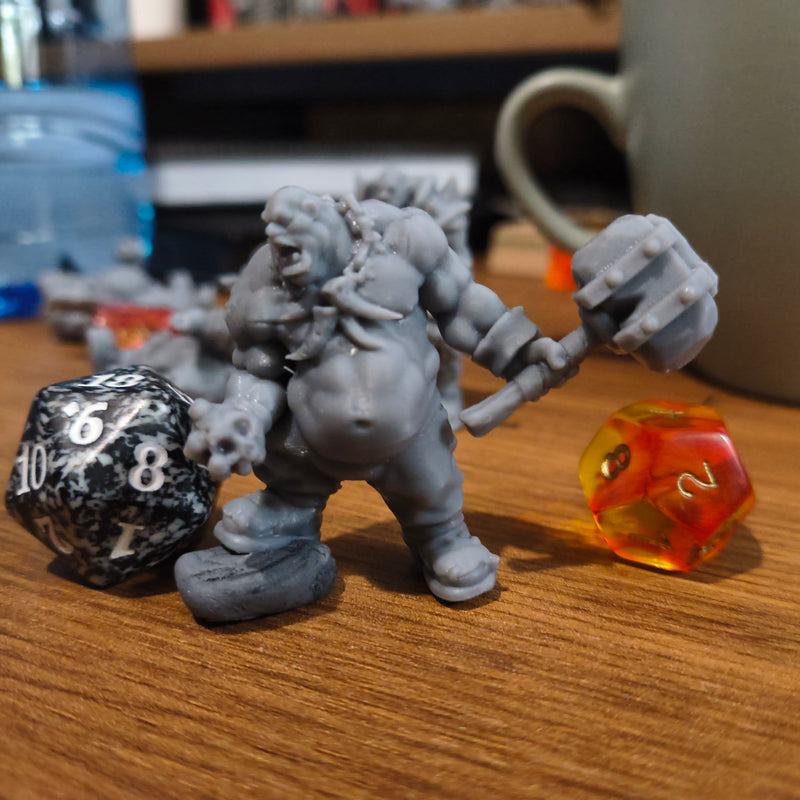 Ogre Crusher Resin Miniature - One-handed Hammer Option 3 - "The Ogre Wars" - Only-Games