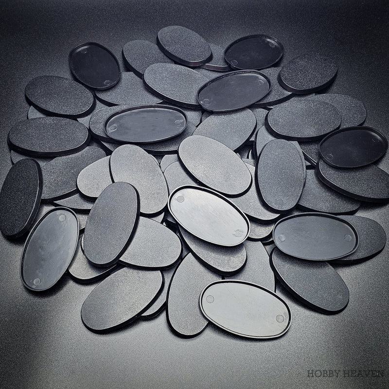 75x42mm Oval Plain Plastic Bases - Only-Games