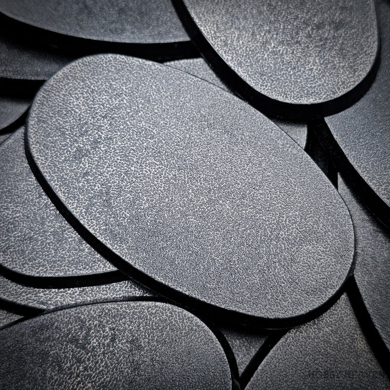 75x42mm Oval Plain Plastic Bases - Only-Games