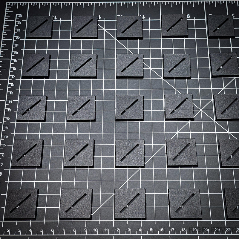 30mm Square Diagonal Slotted Plastic Bases - Only-Games