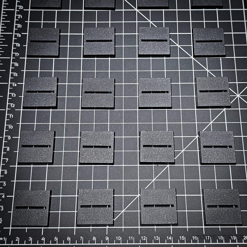 30mm Square Parallel Slotted Plastic Bases - Only-Games