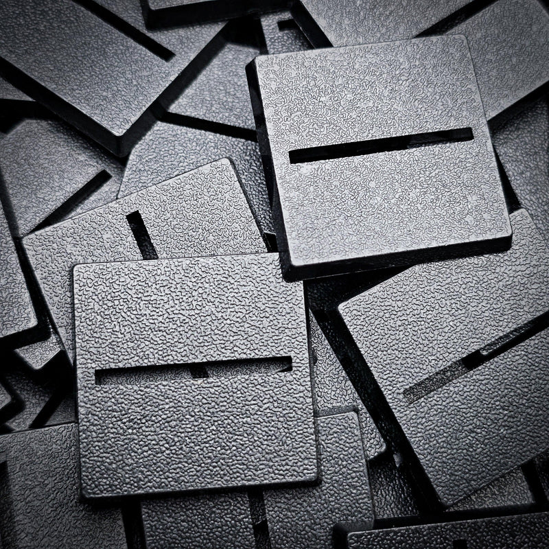 30mm Square Parallel Slotted Plastic Bases - Only-Games