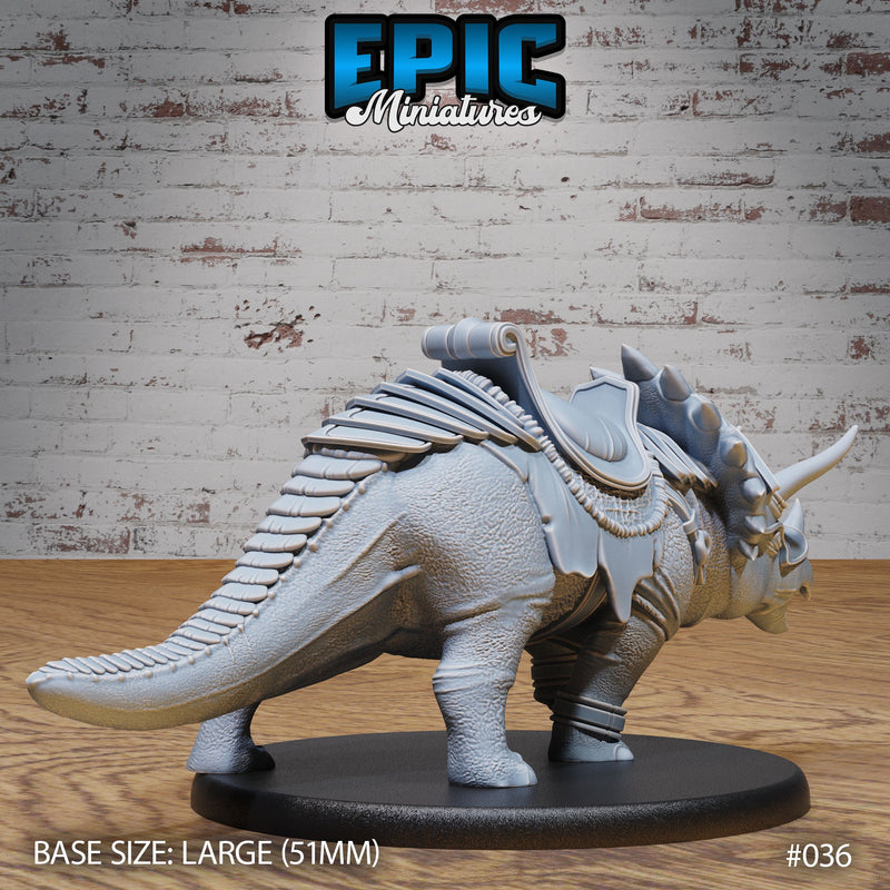 Triceratops Dinosaur Mount Set