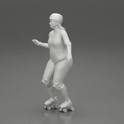 overweight derby girl roller skating - Only-Games