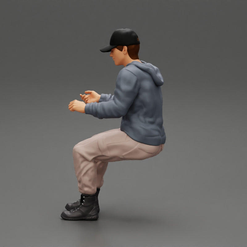 Man sitting on driver seat in car in cap - Only-Games
