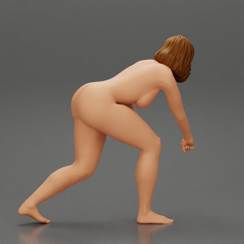Naked Girl turns off the front wheel of  car - Only-Games