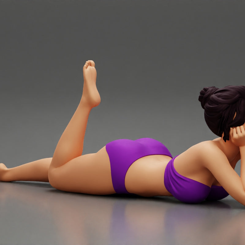 Sexy woman lying in fashionable elegant bikini swimsuit - Only-Games