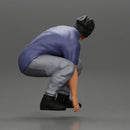 Man in hat riding sitting on skateboard - Only-Games