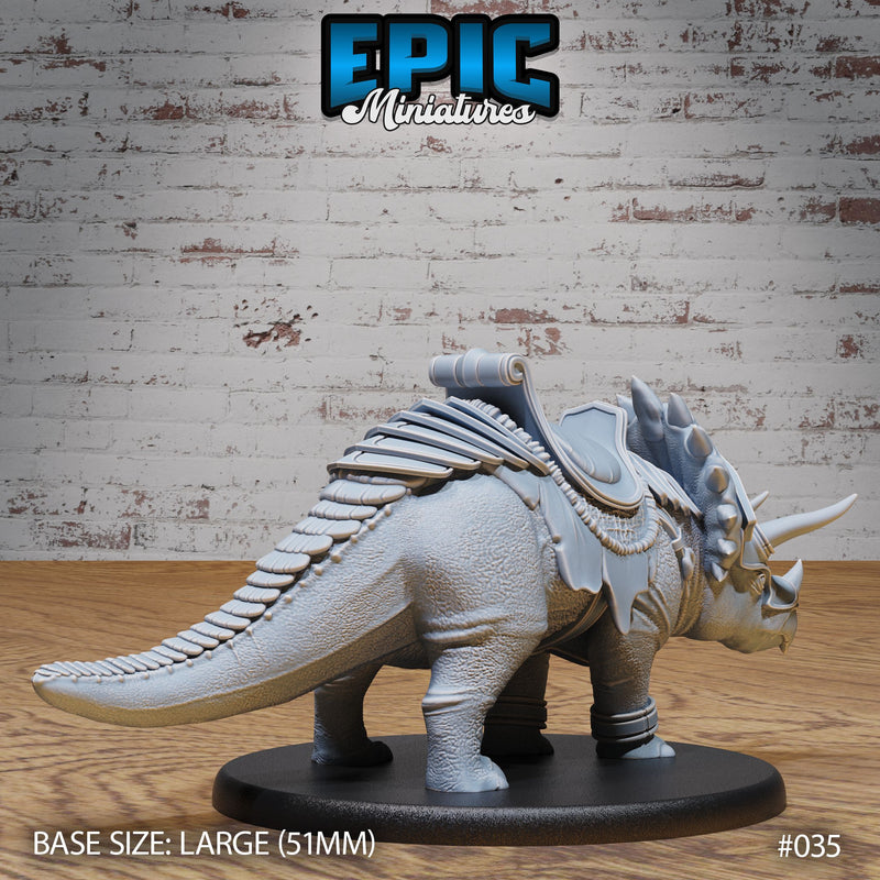 Triceratops Dinosaur Mount Set