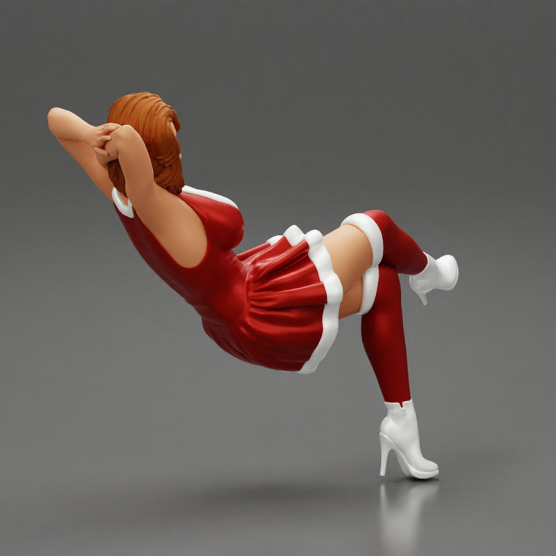 Santa Female sitting in vintage chair - Only-Games