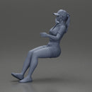 beautiful girl in cap and shorts sitting and drinking - Only-Games