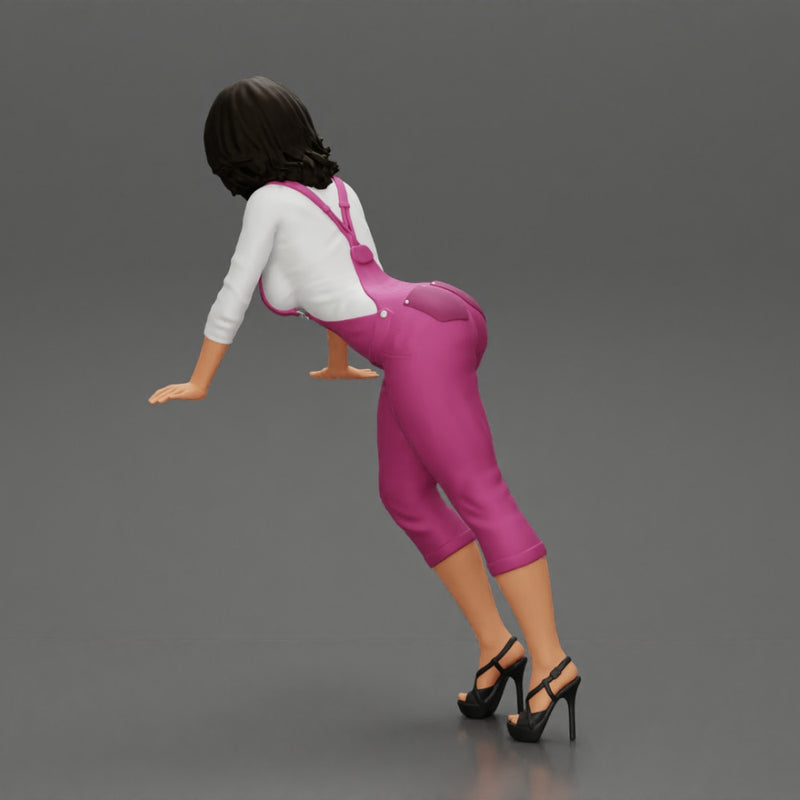 Sexy girl in overalls leans against the car with her hands - Only-Games