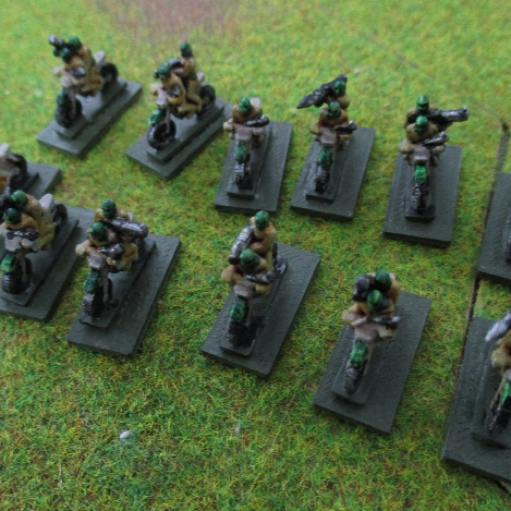 MG144-IR03 Irregular Bike Platoon