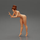 Naked woman washing car with sponge - Only-Games