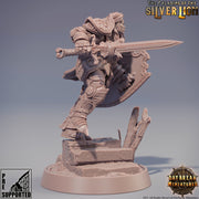 Paladin | Female Paladin  | Miniature | Heavy Armor | Dungeons and Dragons | 28mm Scale | 32mm scale | Pathfinder | D&D | - Only-Games