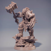 Orc boss | Ork | Orc barbarian | Warhammer and claws| |D & D | 28mm |32mm |54mm|75mm|100mm Tall Pathfinder | Raging Barbarian orc - Only-Games