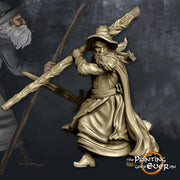 Human Mage Fighting w/ Staff and Walking | Miniature |28mm| 32mm|54mm|75mm|100mm Pathfinder Figure | DnD | Human Wizard Figurine unpainted | - Only-Games