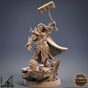 Vampire Blood Knight on foot | 28mm, 32mm, 75mm Scale Resin Miniature | Dungeons and Dragons | Pathfinder | Strahd | Age of Sigmar | - Only-Games
