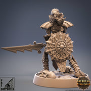 Female Vampire Duchess Warrior | 28mm, 32mm, 75mm Scale | Dungeons and Dragons | Pathfinder | Strahd | - Only-Games