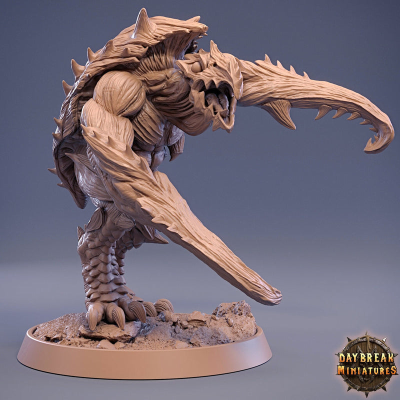 Hooked Horror subterranean Monstrosity | Scales: 28mm | 32mm | 75mm |  Megaboss | Dungeons and Dragons | Pathfinder | Daybreak Miniatures - Only-Games