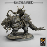 Chaos Knight on Armored Muscular Beast Flail and Shield, Oathbreaker Paladin |Dungeons and Dragons |28m,32mm,54mm,75mm Scale | Pathfinder - Only-Games