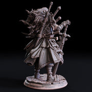 Fighter Battle Master.  Sword Collector | D and D 28mm, 32mm,54mm, 75mm, 100mm Scales also 160mm Statue |Pathfinder |Unpainted Flesh of Gods - Only-Games