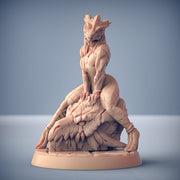 Lusty Dragonborn Draconian Maid | 28mm, 32mm, 54mm, 75mm Scale Resin Miniature | Dungeons and Dragons D&D 5e | Pathfinder | Artisan Guild - Only-Games