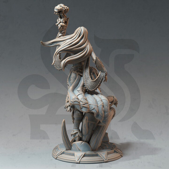 Human Female Noble Sorcerer, Wizard, Cleric | Miniature | 28mm, 32mm, 75mm, 100mm Scales | Pathfinder Figure | DnD | Figurine unpainted - Only-Games