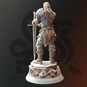 Human Ranger Fighter with Sword | Miniature | 28mm, 32mm, 75mm, 100mm Scales | Pathfinder Figure | DnD | Figurine unpainted | - Only-Games