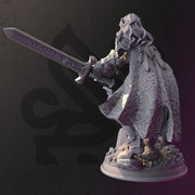 Female High Elf Paladin Fighter Spell blade, Moon Elf,  Eladrin Miniature | 28mm, 32mm,54mm,75mm, 100mm Scales | Dungeons and Dragons  5E - Only-Games