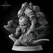 Dwarf Fighter Dragon Hunter (Baby dragon :) ) PC / NPC | 28mm,32mm,54mm,75mm,100mm Scales | Player Character Mini D&D 5e Pathfinder Figurine - Only-Games