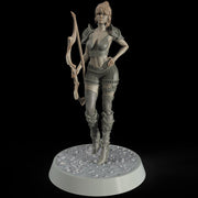 Female Elf, Human Fighter Ranger Sharpshooter, Mini | 28mm,32mm,54mm,75mm,100mm Scale | Resin Dungeons and Dragons D&D 5e  | Pathfinder - Only-Games