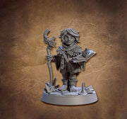 Halfling Gnome Rogue Assassin Adventurer PC NPC | Resin Miniature | Dungeons & Dragons | 28mm,32mm.54mm,75mm Scales Pathfinder Artisan Guild - Only-Games