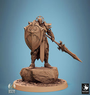 Human Paladin, Fighter Helm or No Helm, Sword n Spear PC / NPC, DnD 5e Unpainted Mini| 28mm, 32mm,54mm,75mm,100mm Scales |Dungeons & Dragons - Only-Games