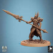 Human Paladin, Fighter Helm or No Helm, Polearm Master PC / NPC DnD 5e Unpainted Mini| 28mm, 32mm,54mm,75mm,100mm Scales |Dungeons & Dragons - Only-Games