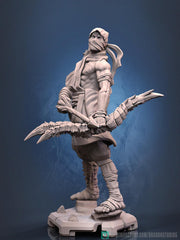 Human  Rogue Assassin Ranger Ninja PC NPC | UNPAINTED Miniature | 28mm,32mm,54mm,75mm,100mm Scales | Pathfinder Figure DnD | Figurine - Only-Games