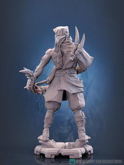 Human  Rogue Assassin Ranger Ninja PC NPC | UNPAINTED Miniature | 28mm,32mm,54mm,75mm,100mm Scales | Pathfinder Figure DnD | Figurine - Only-Games
