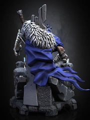 Broken Fighter King on throne D&D 5e Unpainted Miniature| 28mm,32mm,54mm,75mm,100mm Scales | Pathfinder Figure | RPG | Figurine unpainted | - Only-Games